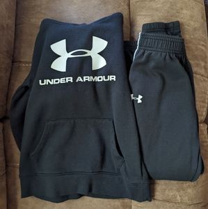 Under armor jogger set
